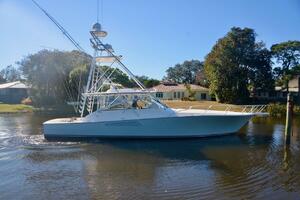 2007 Viking 52 Open thumbnail 1