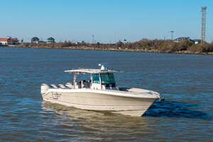 42ft HCB Yacht For Sale