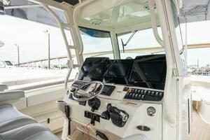 42ft HCB Yacht For Sale