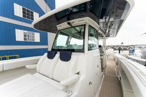 42ft HCB Yacht For Sale