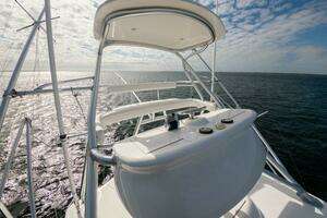 2015 Viking 52 Sport Tower thumbnail 47