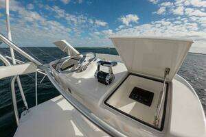 2015 Viking 52 Sport Tower thumbnail 51