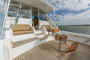 2015 Viking 52 Sport Tower thumbnail 27