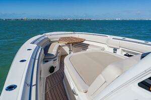 2019 Boston Whaler 380 Outrage thumbnail 8