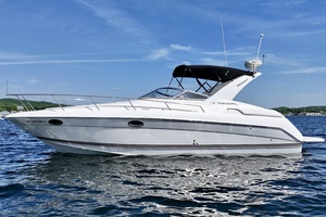 Floating Options 32ft Regal Yacht For Sale