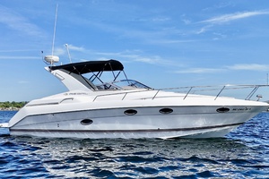 Floating Options 32ft Regal Yacht For Sale