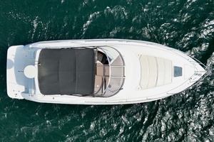 Floating Options 32ft Regal Yacht For Sale
