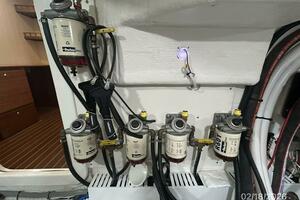 37' Great Harbour fuel filters