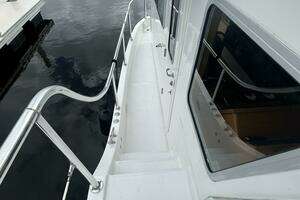 2024 Great Harbour N37 thumbnail 14