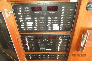 37' Great Harbour electrical panel
