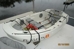 37' Great Harbour tender1