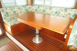 37' Great Harbour salon table