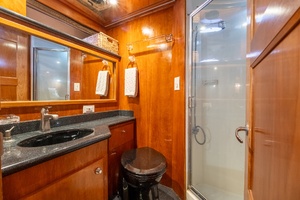 2003 Navigator 5700 thumbnail 46