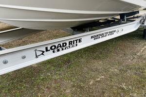 Photo 5944961 for 2022 NauticStar 2302 Legacy  