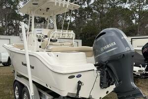 Photo 5944950 for 2022 NauticStar 2302 Legacy  