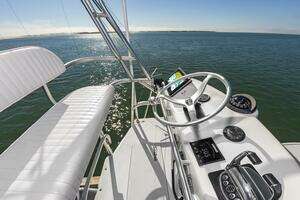 2003 Custom Carolina 40 Layton Express thumbnail 28