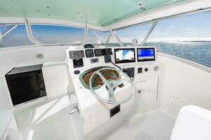 2003 Custom Carolina 40 Layton Express thumbnail 7