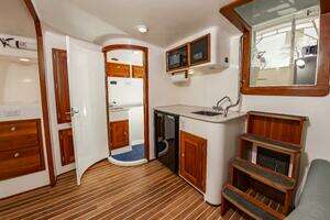2003 Custom Carolina 40 Layton Express thumbnail 31
