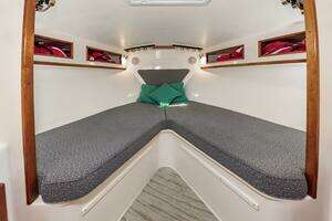 2003 Custom Carolina 40 Layton Express thumbnail 36