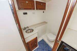 2003 Custom Carolina 40 Layton Express thumbnail 40