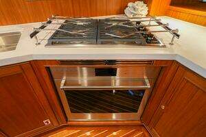 2025 Marlow Explorer 70E-CB thumbnail 17