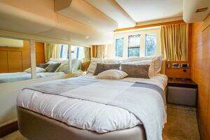 2009 Fairline thumbnail 28
