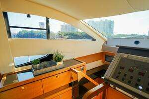 2009 Fairline thumbnail 23