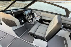 23ft Correct Craft Yacht For Sale