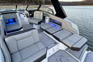 23ft Correct Craft Yacht For Sale