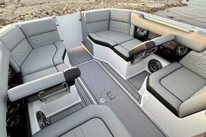 23ft Correct Craft Yacht For Sale