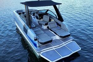 23ft Correct Craft Yacht For Sale