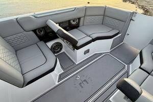 23ft Correct Craft Yacht For Sale