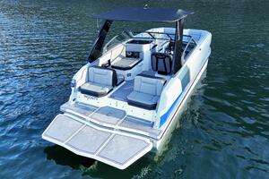 23ft Correct Craft Yacht For Sale