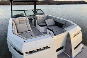 23ft Correct Craft Yacht For Sale