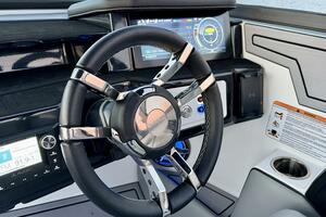 23ft Correct Craft Yacht For Sale