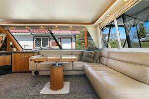 1998 Bayliner 4788 thumbnail 11