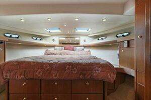 1998 Bayliner 4788 thumbnail 27