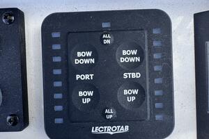 23ft Sea Born Yacht For Sale