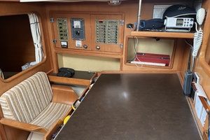 Photo 6047673 for 1981 Yamaha Boats 36 Detente 