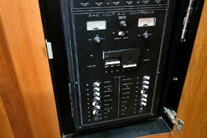 Our Journey 41ft Silverton Yacht For Sale