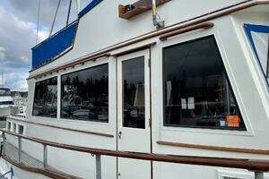 1974 Grand Banks GB42 thumbnail 11