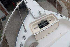 2001 Grady-White Gulfstream 232 thumbnail 20
