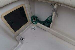 2001 Grady-White Gulfstream 232 thumbnail 15