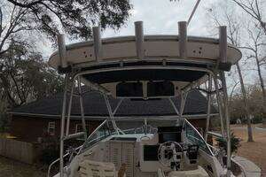 2001 Grady-White Gulfstream 232 thumbnail 11