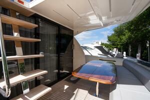 46FT (14.2M) FERRETTI YACHTS