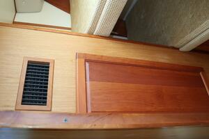 2005 Luhrs 38 Convertible thumbnail 36