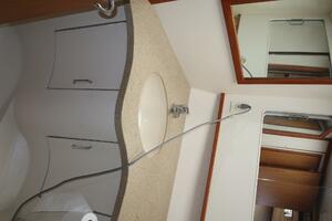 2005 Luhrs 38 Convertible thumbnail 42