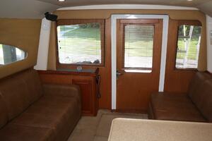 2005 Luhrs 38 Convertible thumbnail 26
