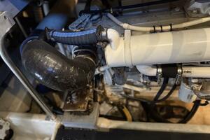 2005 Luhrs 38 Convertible thumbnail 79
