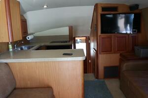 2005 Luhrs 38 Convertible thumbnail 14